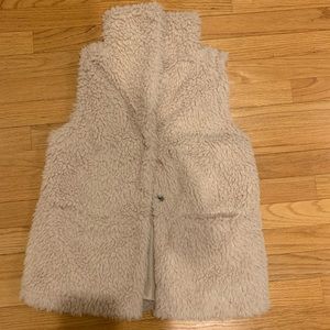thread & supply vest